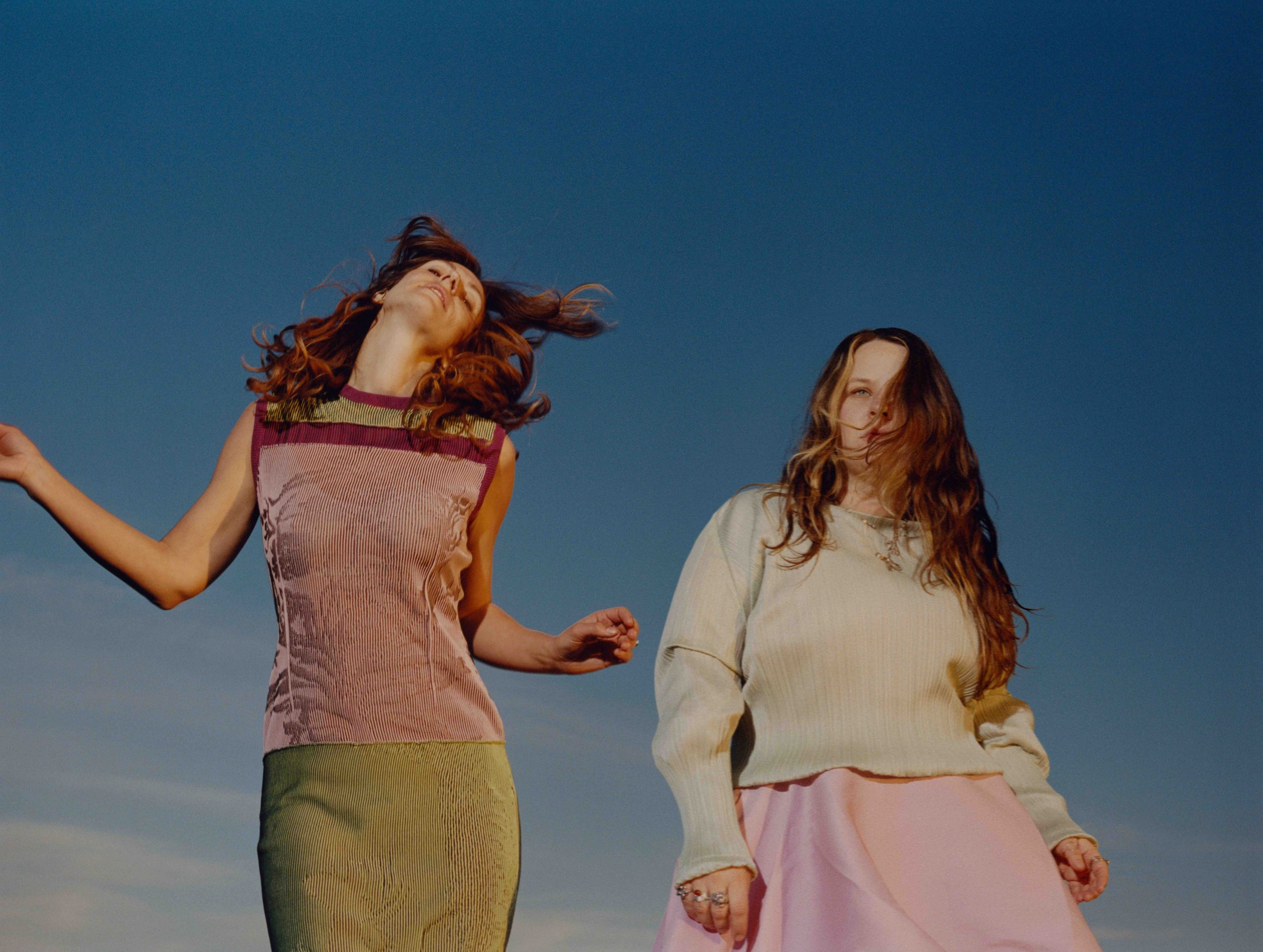 Album Review: Dolores Forever - 'It's Nothing' — When The Horn Blows